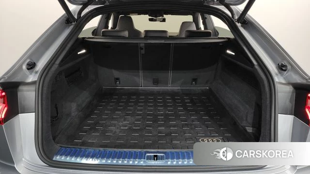 Audi Q8 (4M) id 4780481 из Кореи 10