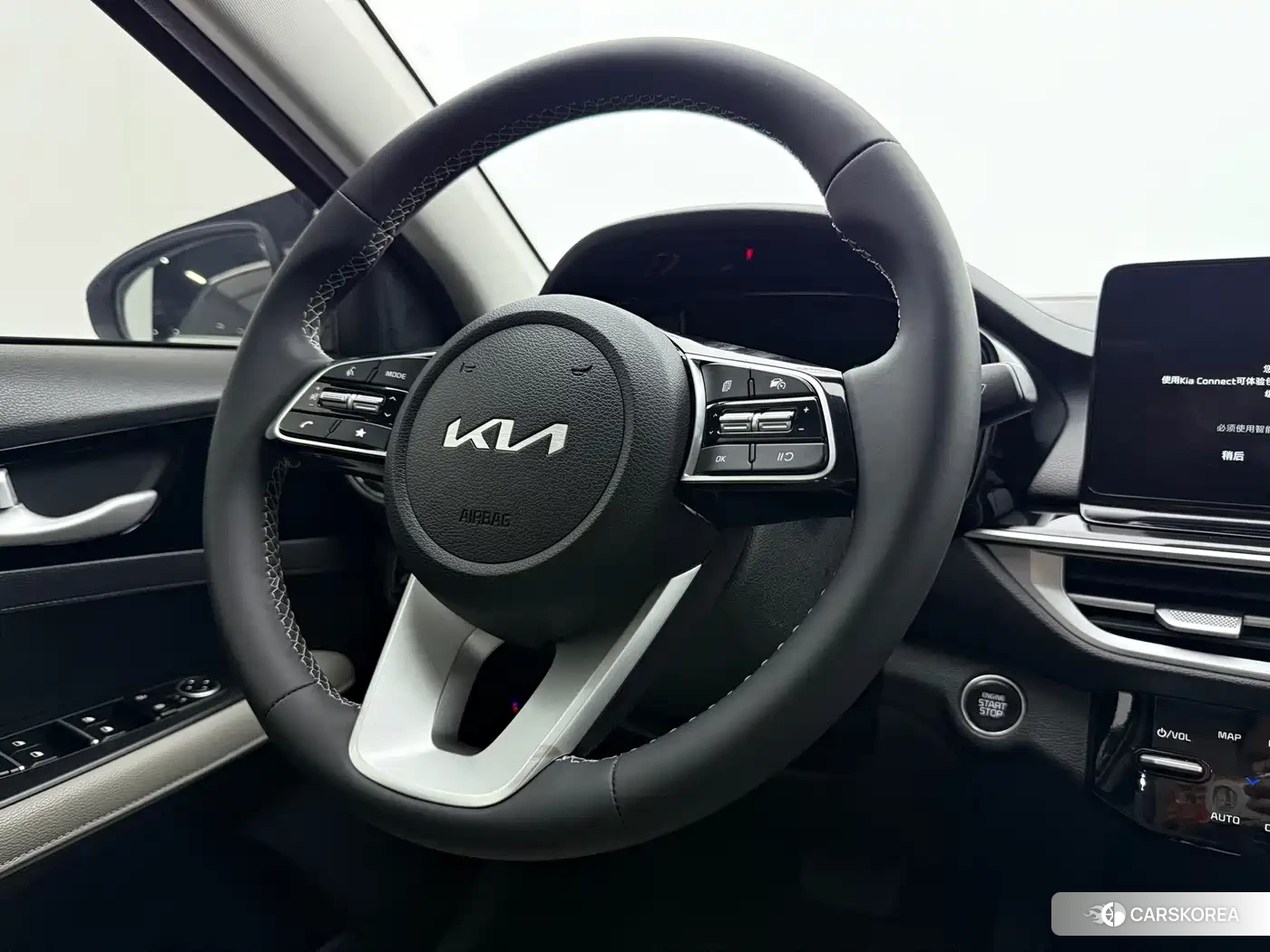 Kia K3 id 4589477 из Китая 10