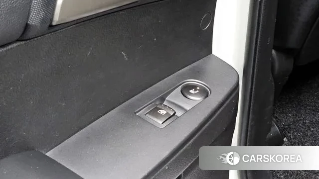 Ssangyong The New Korando Sports id 3773309 из Кореи 10