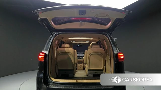 Kia The New Carnival id 3937095 из Кореи 10