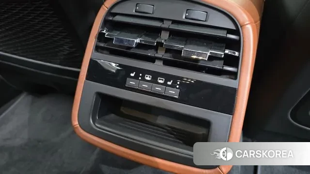 Maserati Quattroporte id 2970505 из Кореи 10