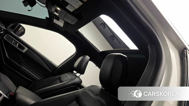 Ford Explorer 6th Generation id 3861066 из Кореи 10