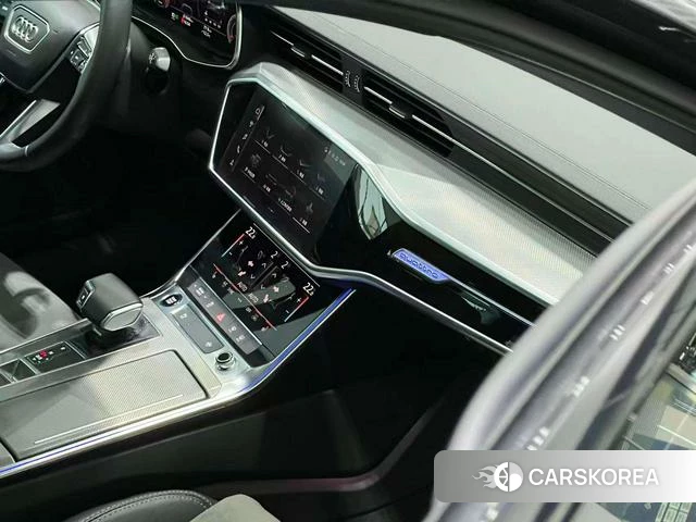 Audi A6L id 4273753 из Китая 10