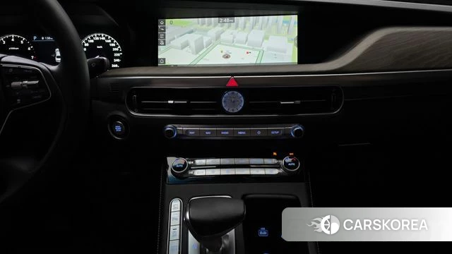 Genesis G90 id 3878467 из Кореи 10