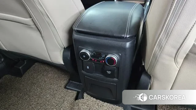 Ford Explorer 6th Generation id 3359788 из Кореи 10