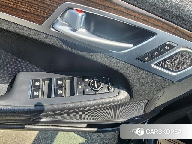 Genesis G80 id 3924888 из Кореи 10