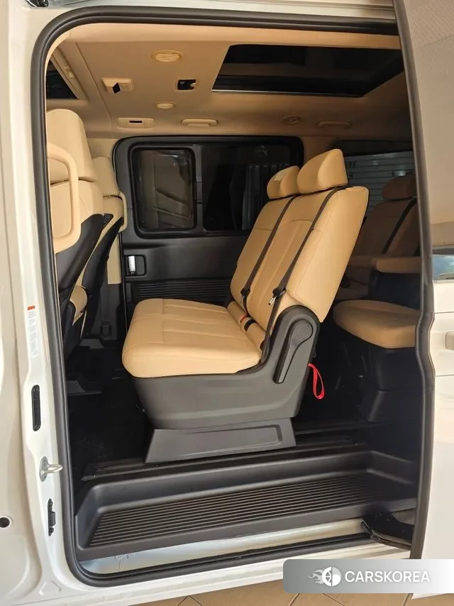 Hyundai Staria id 3745088 из Кореи 10