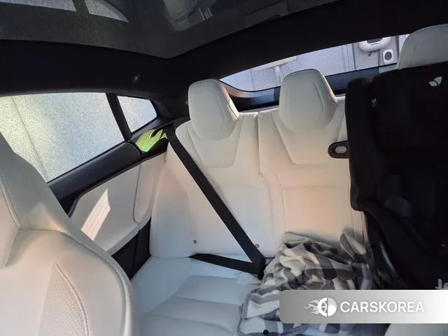 Tesla Model S id 3619505 из Кореи 10