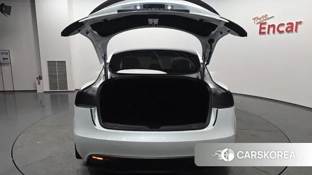 Tesla Model 3 id 3706635 из Кореи 10