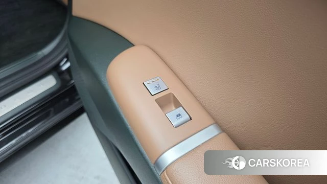 Hyundai Grandeur Hybrid (GN7) id 4921612 из Кореи 10
