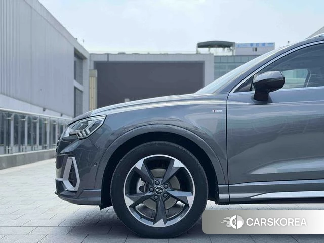 Audi Q3 id 4290440 из Китая 10