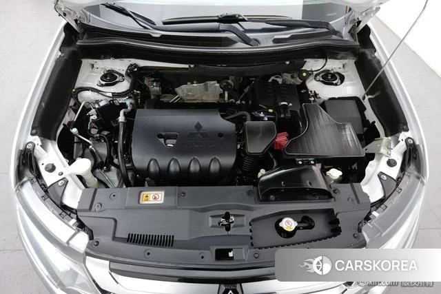 Mitsubishi  Outlander id 4210212 из Китая 10