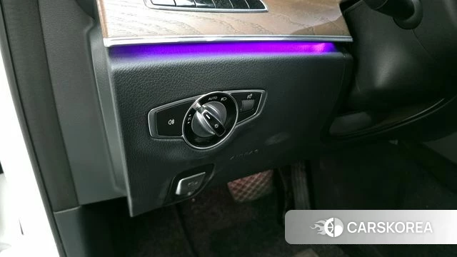 Mercedes-Benz E-Class W213 id 4416984 из Кореи 10
