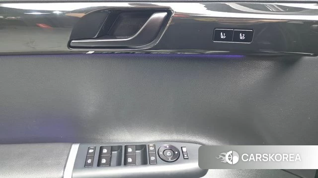 Hyundai Grandeur Hybrid (GN7) id 4517419 из Кореи 10