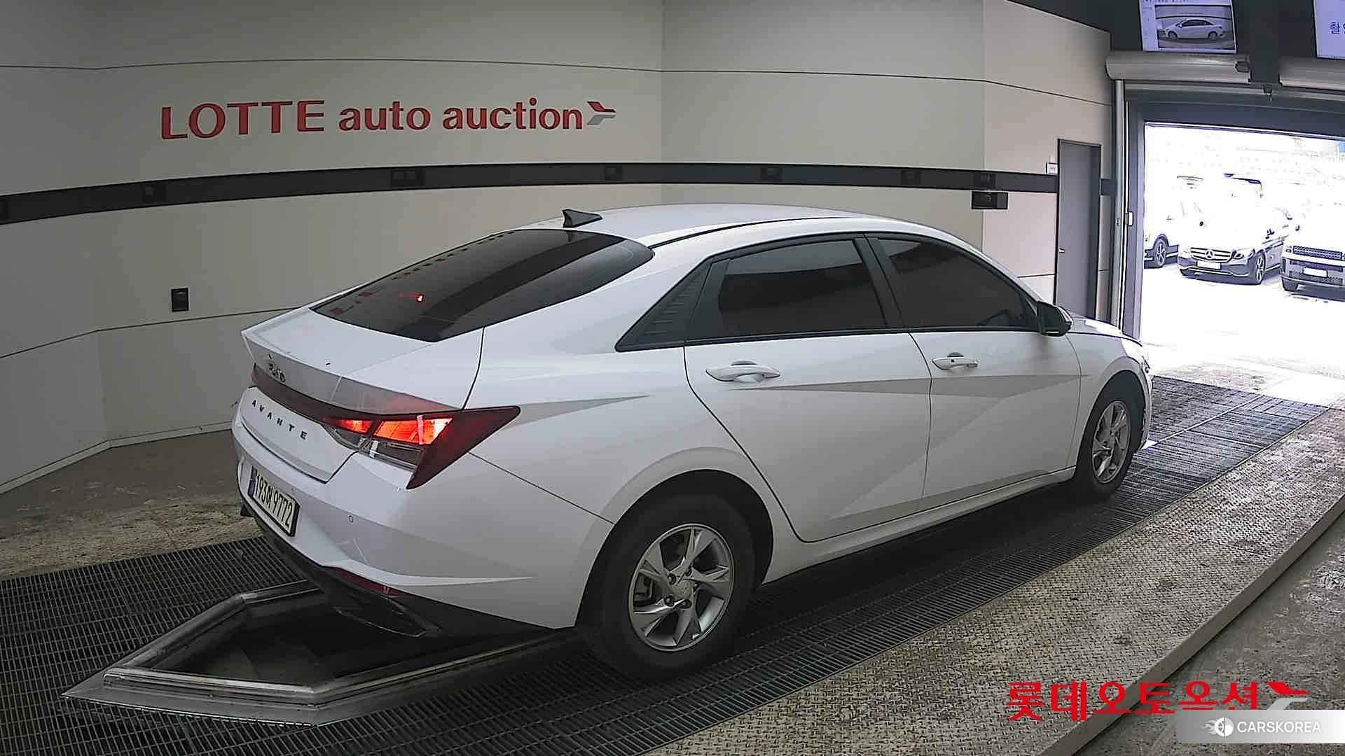 Hyundai Avante id 3888338 из Кореи 10