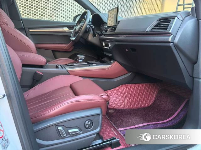 Audi Q5L id 3856105 из Китая 10