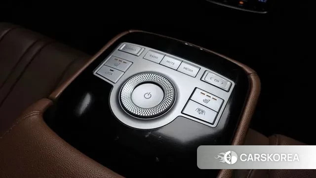 Genesis G80 (RG3) id 3753364 из Кореи 10