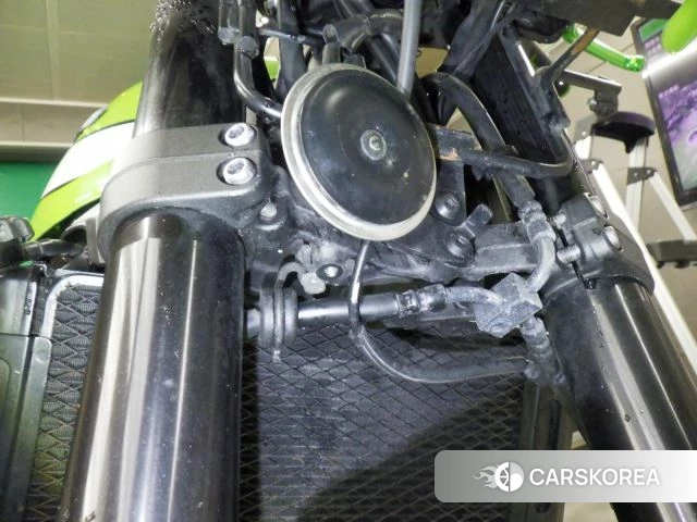 Kawasaki Z900RS CAFE id 3949050 из Японии 10