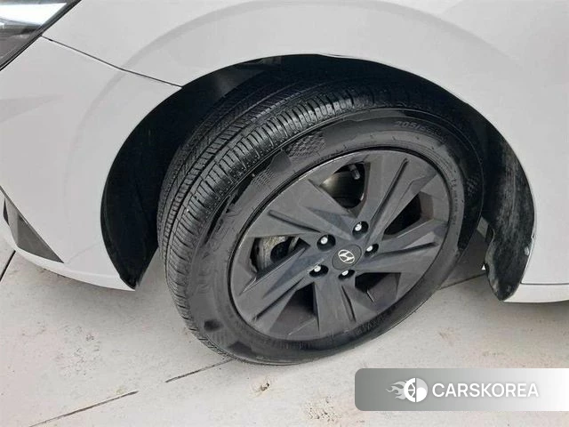 Hyundai Avante Hybrid (CN7) id 3922790 из Кореи 10