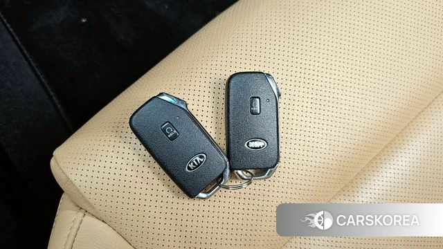 Kia K7 Premier id 4410263 из Кореи 10