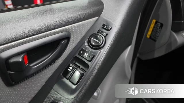 Hyundai The New Grand Starex id 4447776 из Кореи 10
