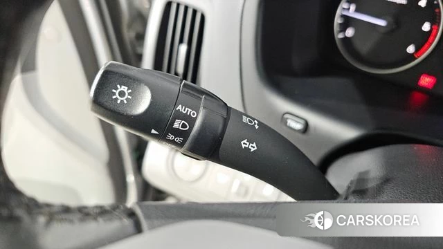 Hyundai The New Grand Starex id 4529876 из Кореи 10