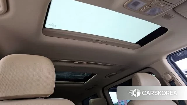 Hyundai The New Grand Starex id 3024225 из Кореи 10