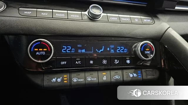 Hyundai Avante Hybrid (CN7) id 3740867 из Кореи 10