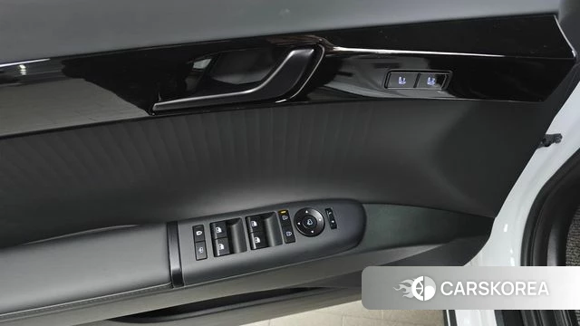 Hyundai Grandeur Hybrid (GN7) id 4591063 из Кореи 10