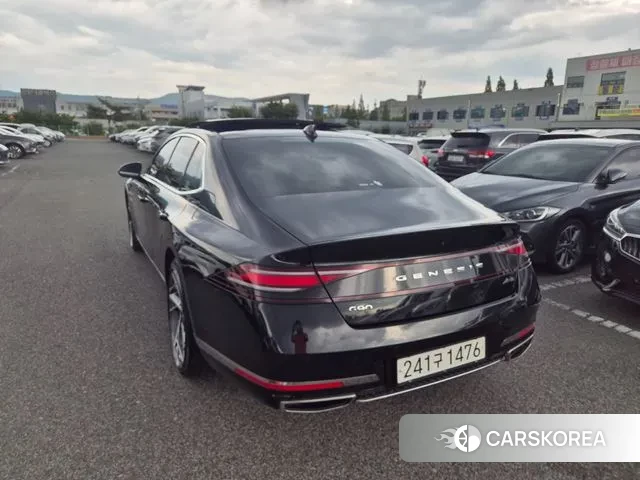 Genesis G90 (RS4) id 3020898 из Кореи 10