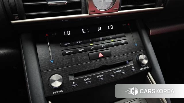 Lexus New IS300 id 4689475 из Кореи 10