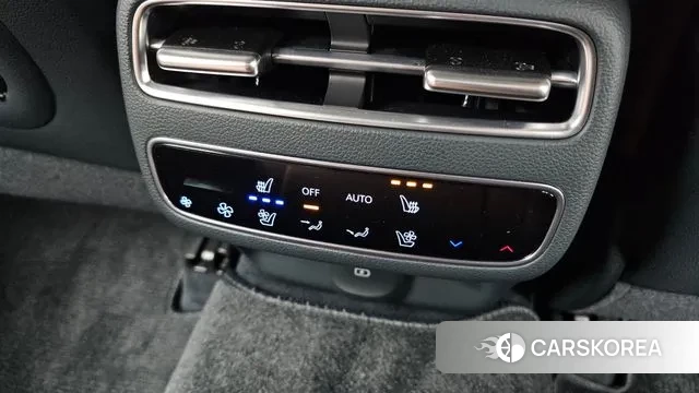 Genesis GV70 id 3576003 из Кореи 10