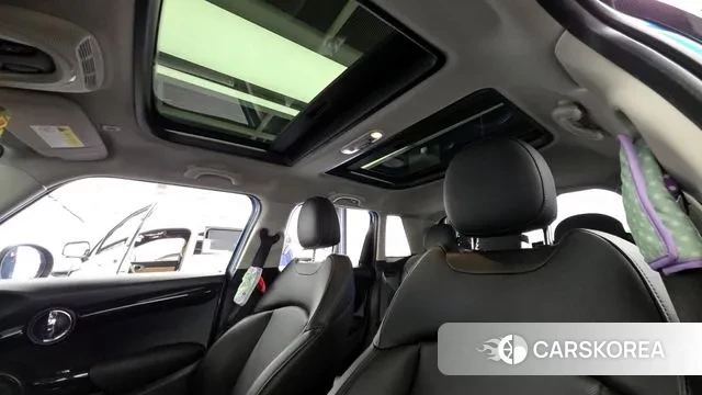 Mini Cooper id 3728201 из Кореи 10