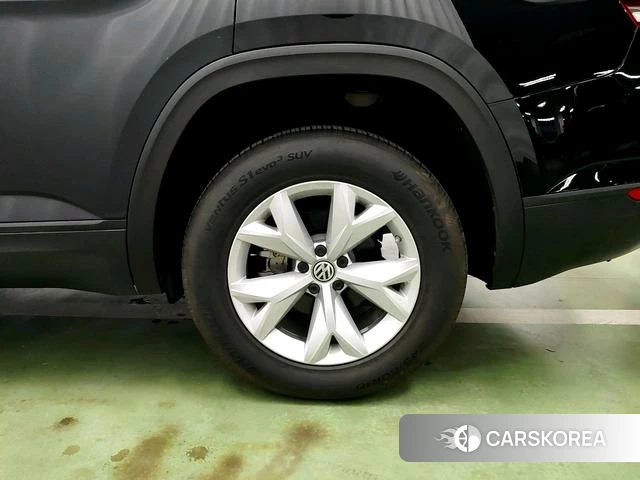 Volkswagen Tourang id 4219731 из Китая 10
