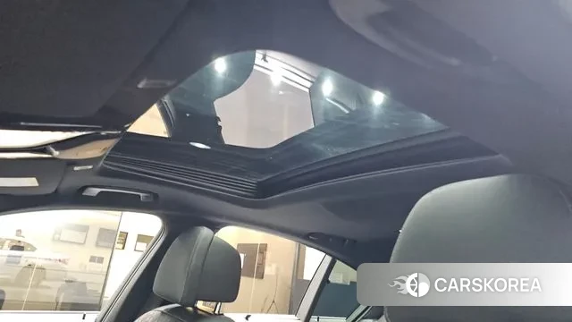 BMW 5 Series (G30) id 3645127 из Кореи 10