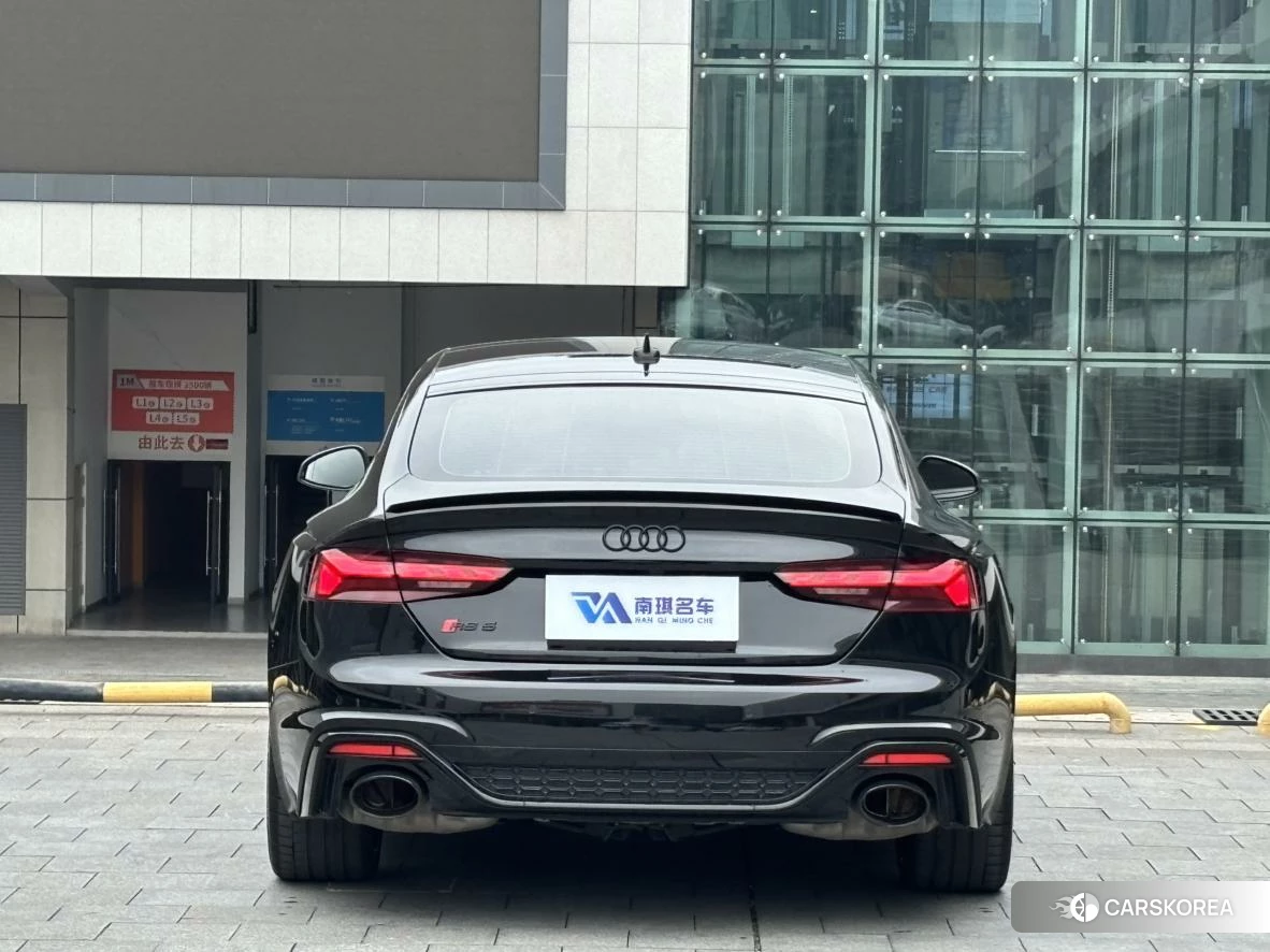 Audi RS 5 id 4440684 из Китая 10