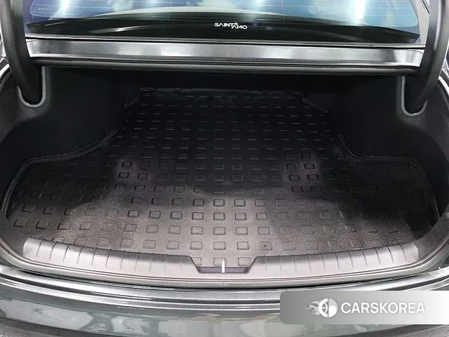 Hyundai Grandeur (GN7) id 3053079 из Кореи 10