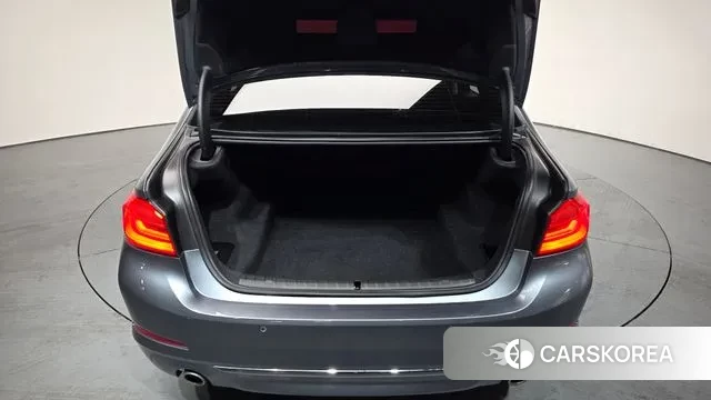 BMW 5 Series (G30) id 3460248 из Кореи 10