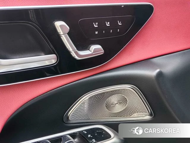 Mercedes-Benz E-class id 4257217 из Китая 10