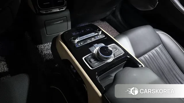 Genesis G90 id 3024407 из Кореи 10