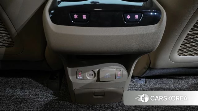 Kia The New Carnival id 4906903 из Кореи 10