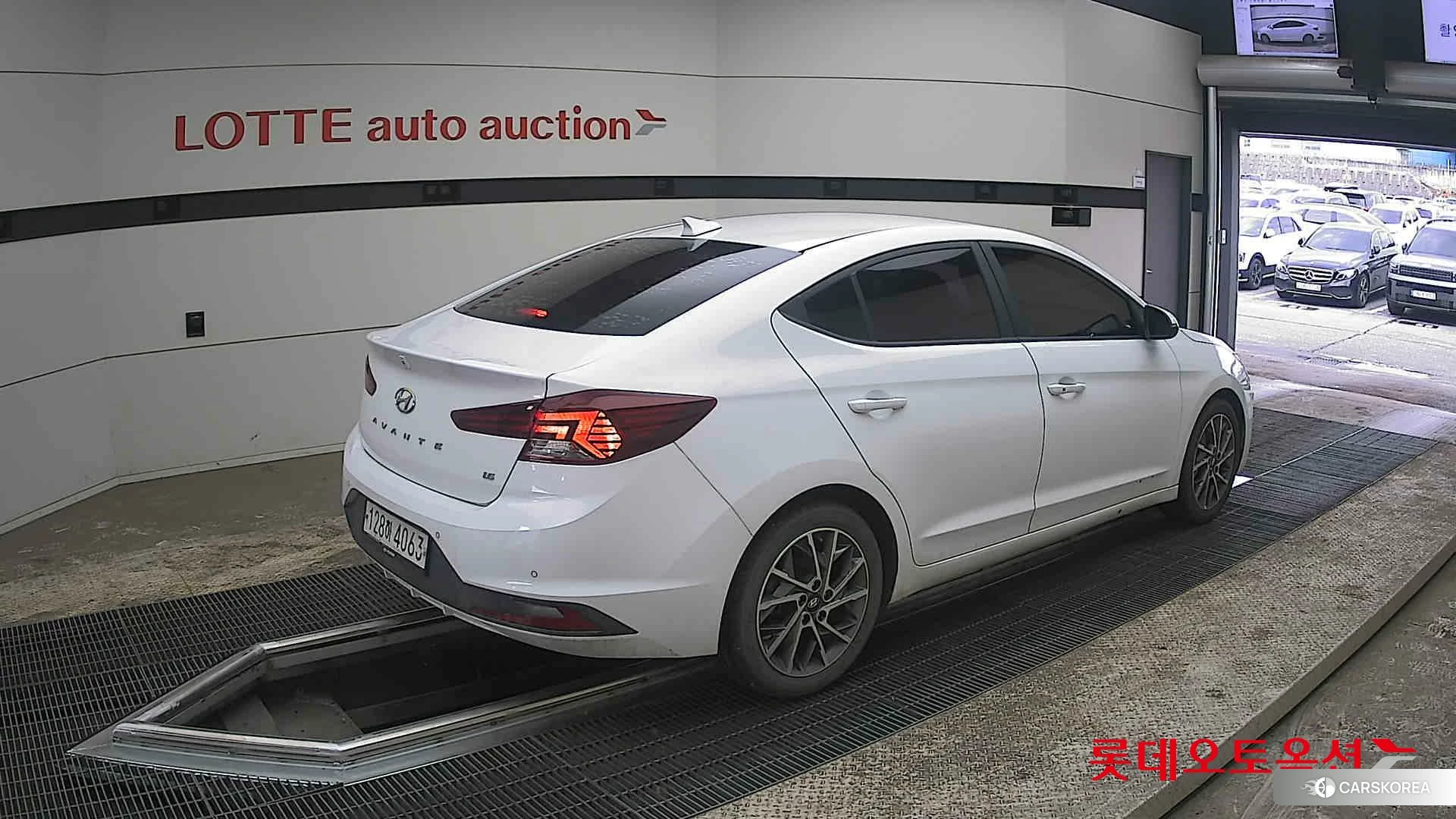 Hyundai Avante id 3869276 из Кореи 10