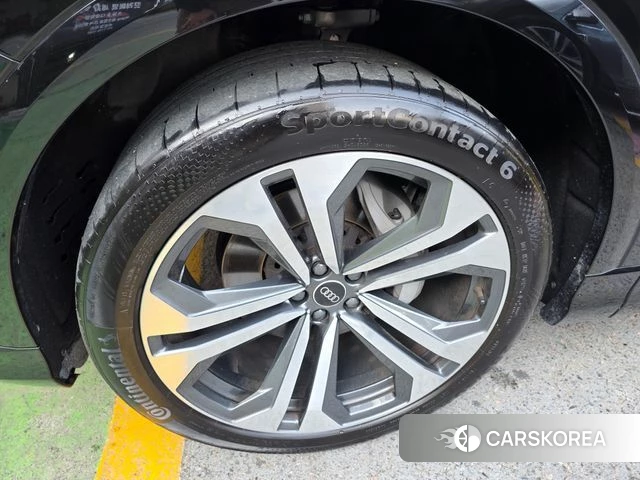Audi Q8 (4M) id 4381694 из Кореи 10