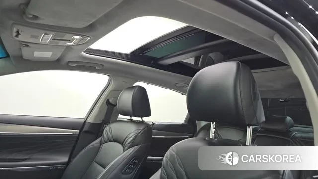 Hyundai The New Grandeur IG id 3449058 из Кореи 10