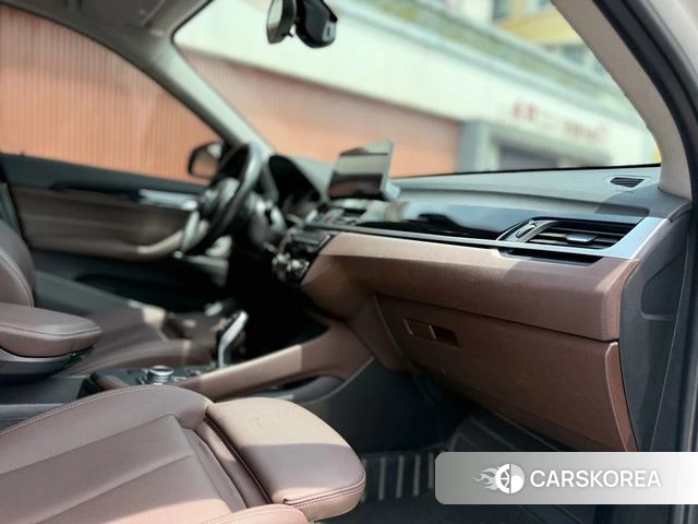 BMW X1 id 4272071 из Китая 10