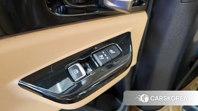 Kia Carnival 4th generation id 4624894 из Кореи 10