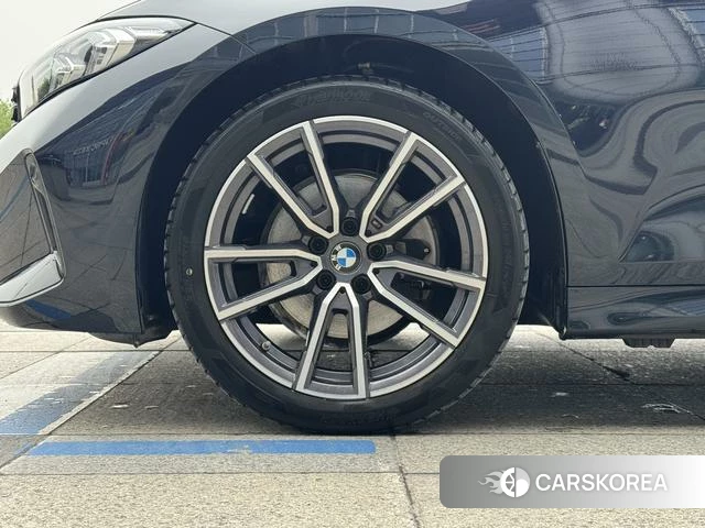 BMW 3 series id 4297502 из Китая 10