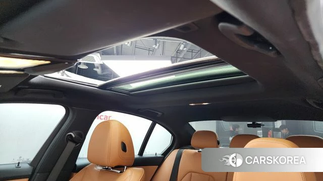 BMW 3 Series (G20) id 3910257 из Кореи 10