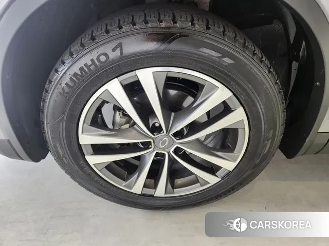 Renault Korea (Samsung) The New QM6 id 3111086 из Кореи 10