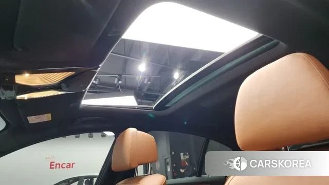 BMW 5 Series (G30) id 3428159 из Кореи 10